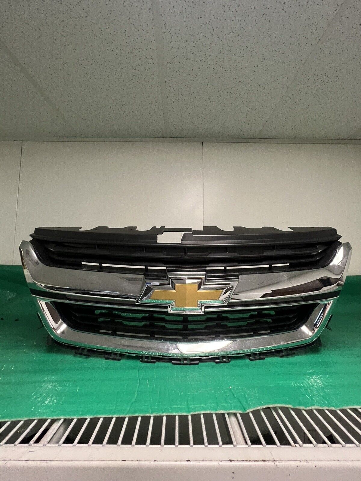 bumper Grille Fit for Chevrolet Colorado 